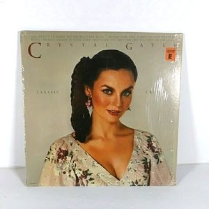 CRYSTAL GAYLE Viniyl Record.